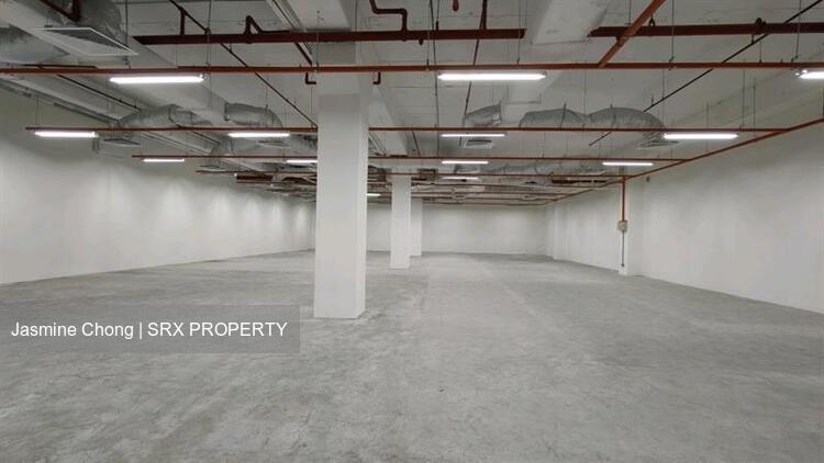 B1 Space at IMM Jurong East. Storage, training, loading bay (D22), Factory #532981381